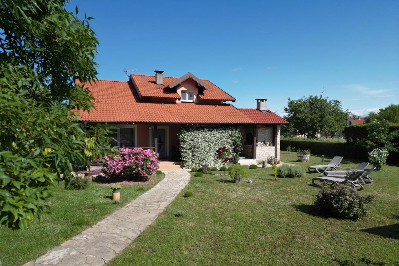 Villa Tinov Dvor Brisevo Eksteriør billede